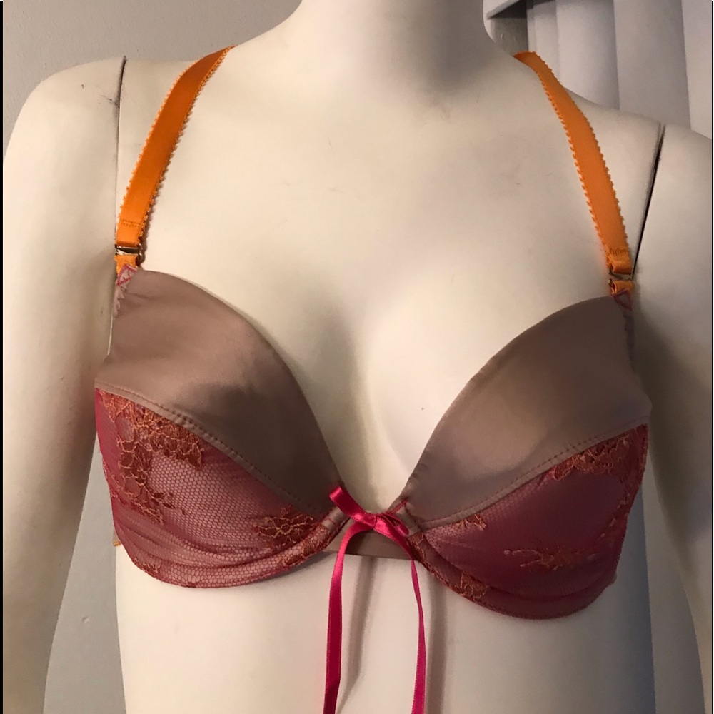 Niki England Multi plunge bra